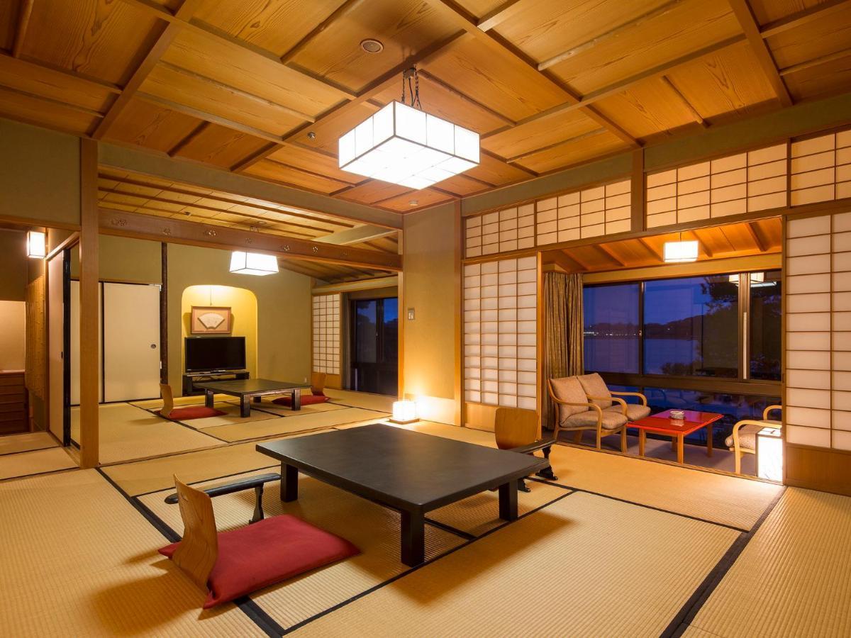 Apa Hotel & Resort Kaga Katayamazu Onsen Kasuikyo Экстерьер фото