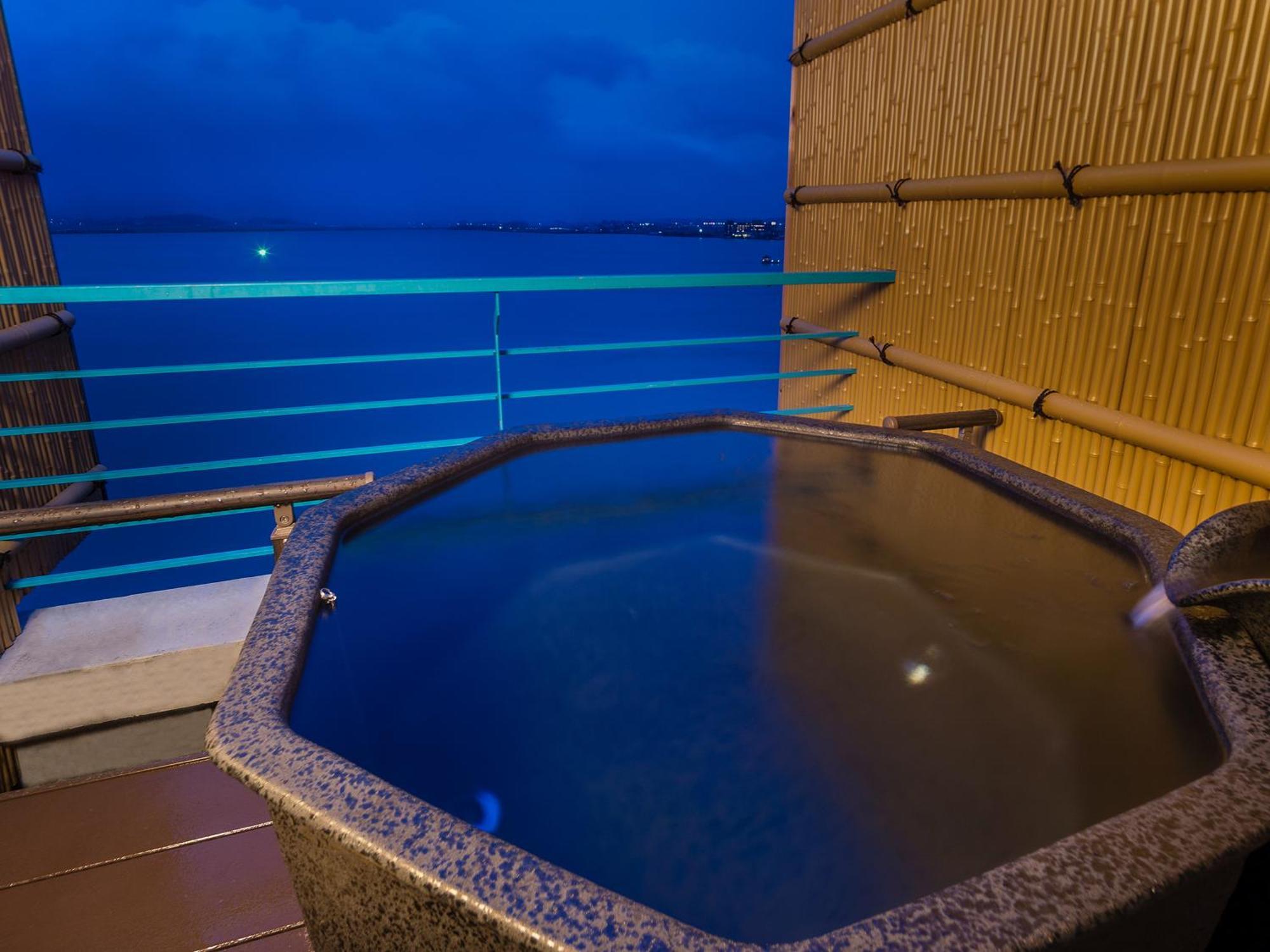 Apa Hotel & Resort Kaga Katayamazu Onsen Kasuikyo Экстерьер фото