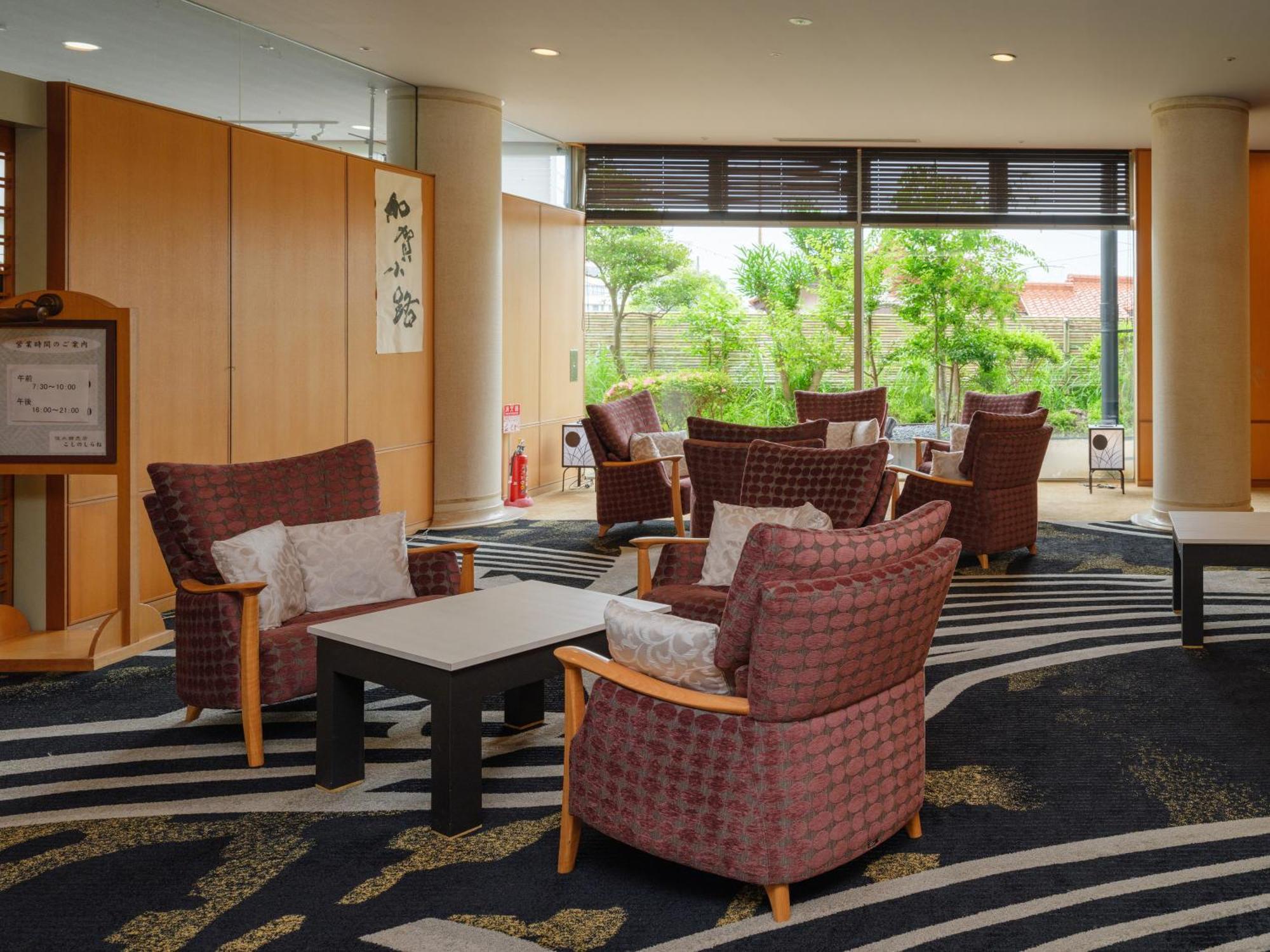 Apa Hotel & Resort Kaga Katayamazu Onsen Kasuikyo Экстерьер фото